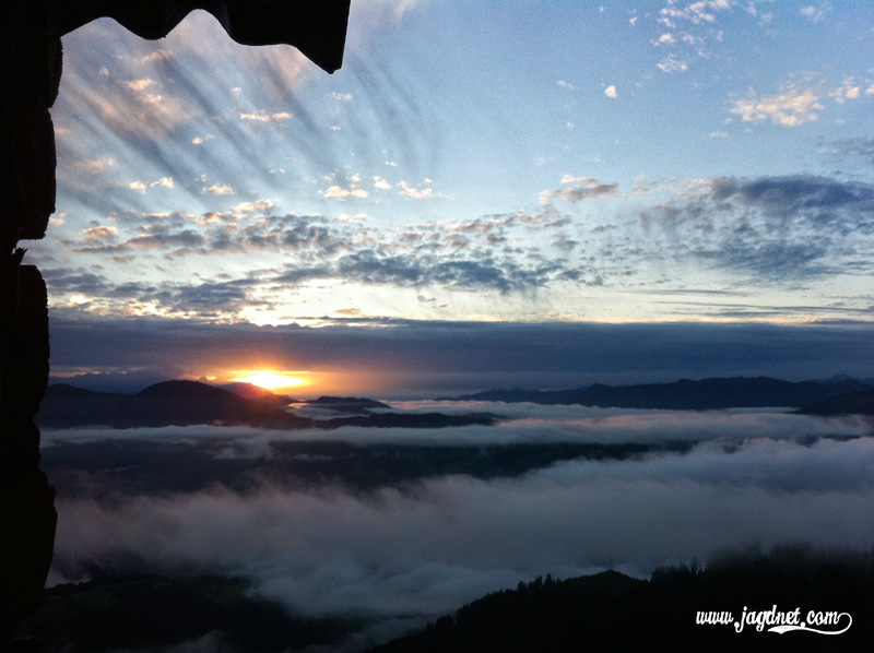 Sonnenaufgang über dem Nebelmeer